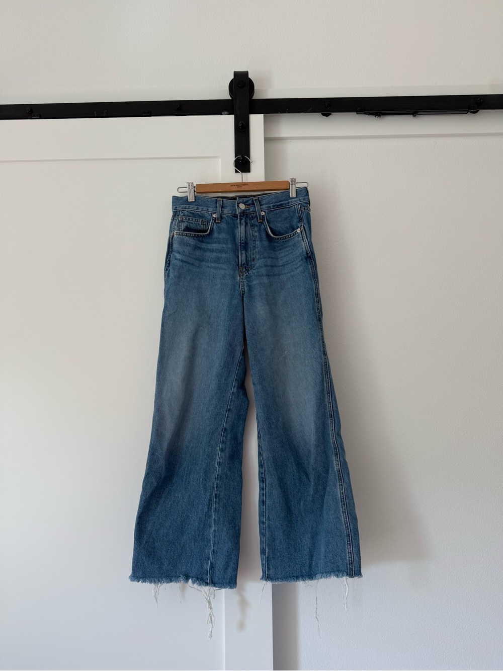 Veronica Beard TAYLOR WIDE LEG CROP
High Rise 26
